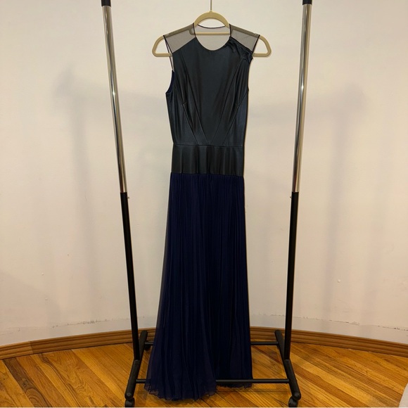 ADEAM NAVY GOWN. NEW. NO SIZE OR SALES TAG - Picture 3 of 15